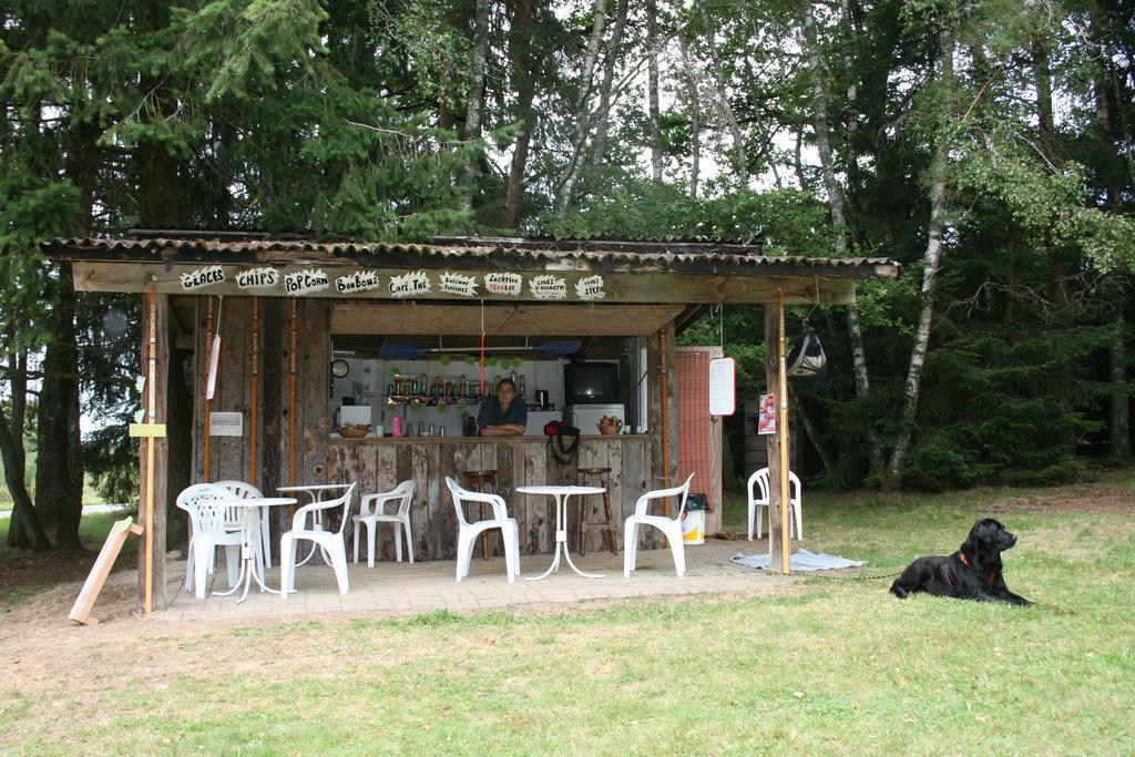 La Ptite Ferme De Caro Hotel Meyrignac-l'Eglise Exterior photo